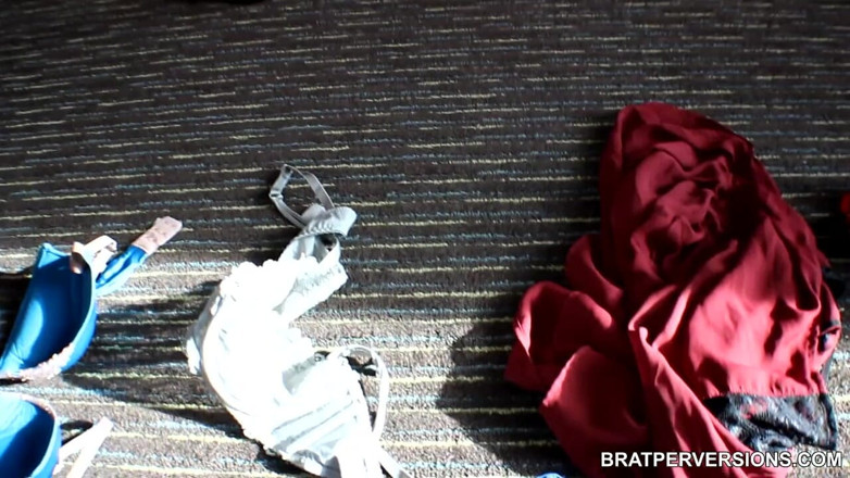 Brat Perversions: Puszczalska ruda lanie