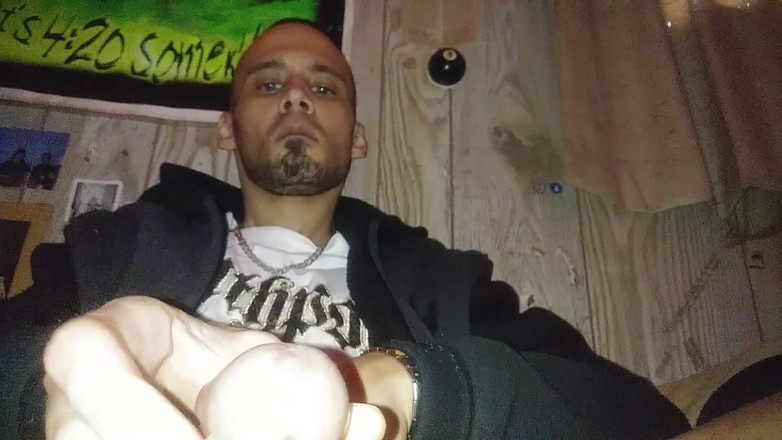 KingSpade: Assista como Ele Goza em Pure Ecstasy