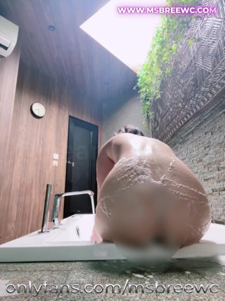 Msbreewc: Takes a Bubble Bath Part 2