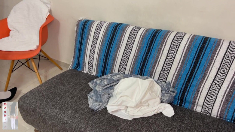 Magnita: 拉丁女仆合集四个超过40分钟