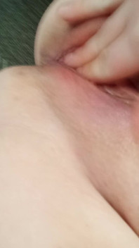 Squirting Lil Pussy
