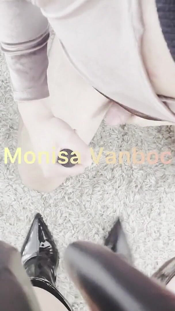 Submissive Bottom Slave Fucked My Mistress Monisa Vanboc (Monisa Vanboc)