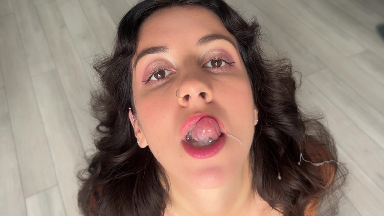 Katty West: Cum in Mouth and Play with Sperm