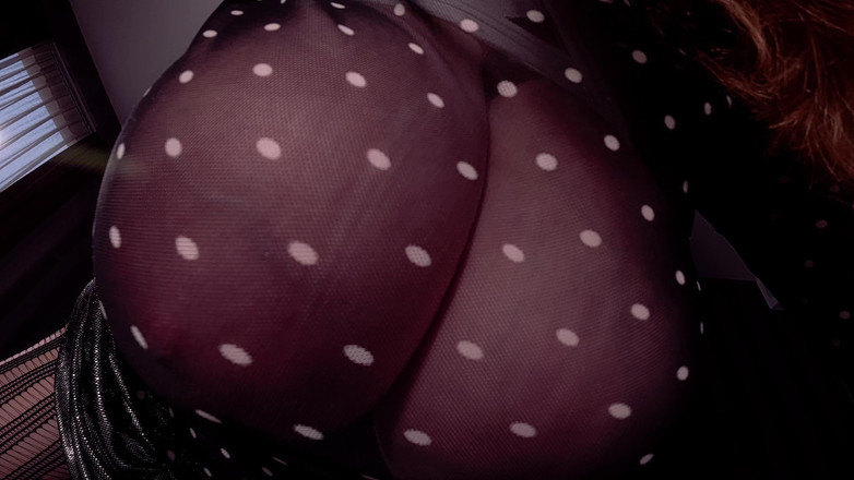 LilyKoti: View Under Huge Bouncing Tits - Backstage - Lilykoti