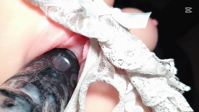 Ladybottox: โคลสอัพ - เย็ดครั้งแรกของหีเวอร์จิ้น, ช็อตโคลสอัพที่ดีที่สุด - ของเล่น Asmr บนเซ็กส์ทอย