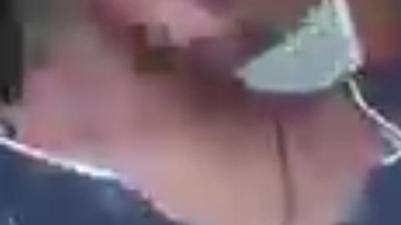 DesiBurChudai: 夫が外出した後、義理の義兄はとても激しく