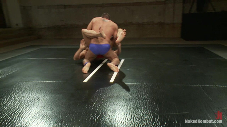 Naked Kombat: Tyler Saint vs Alessio Romero, o óleo