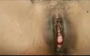 Geeta99: Sexy Indian Desi Masturbation on Christmas Day