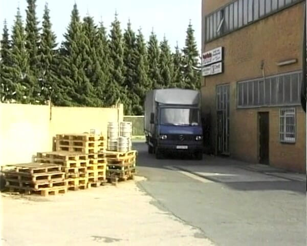 German Threesome: Picked up German Hitchhiker Got Double Penetrated