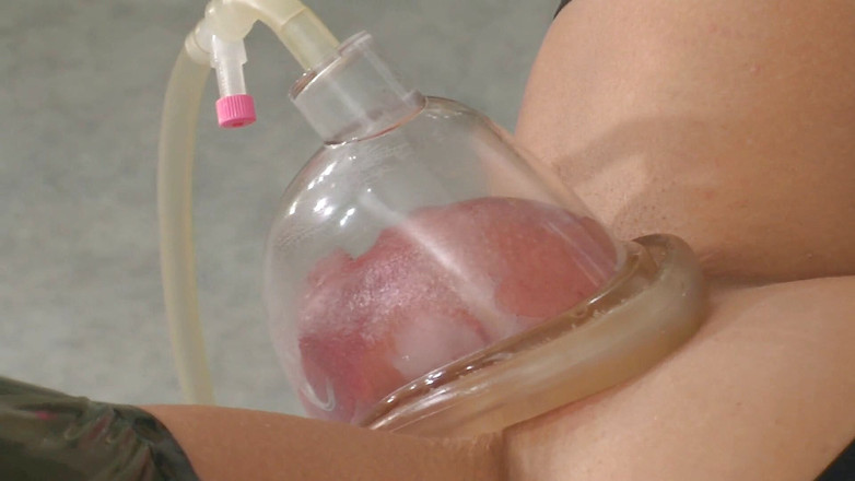 Rubber & Clinic Studio - 1ATOYS: 真空ポンプ、エレクトロ、小便ゲーム