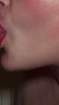 Cuckold Wife - Blowjob Close up!