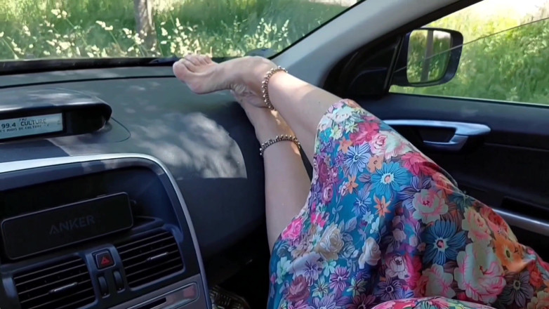 Selena701: Beautiful Blonde Mature Wife Enjoys Sex