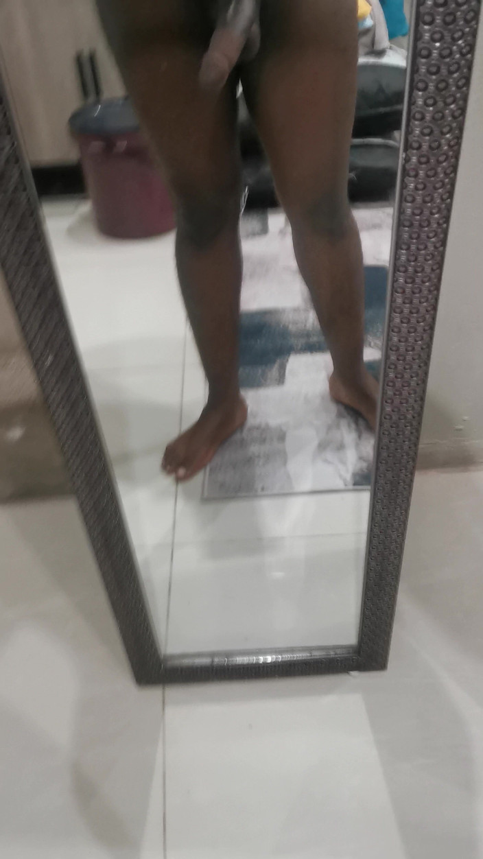 Rex Bitchington Blade: मेरे बड़े काले को देखो