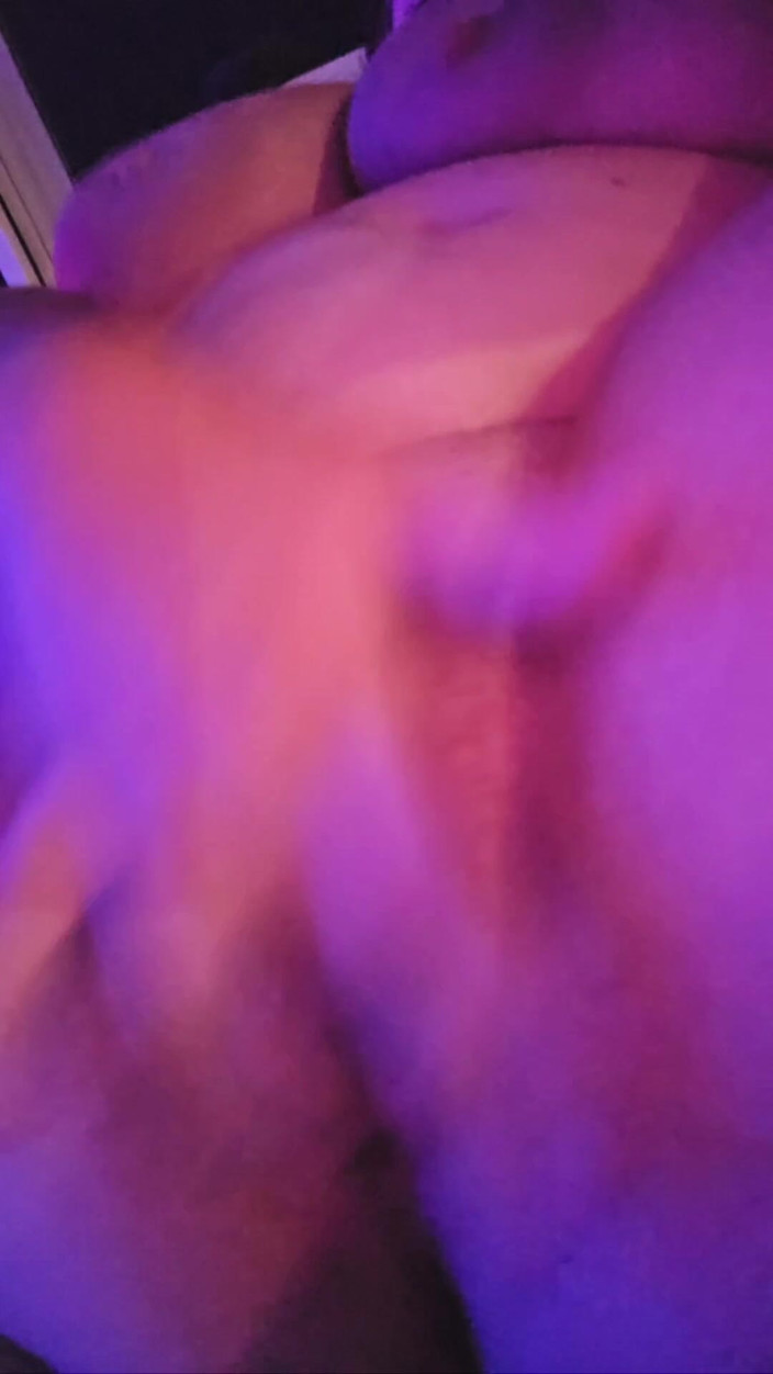 Annabelle Rogers: 我非常确信这将让你们所有人射精