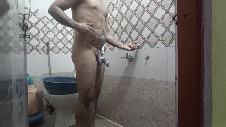 LovedSunsine1990: A fost la ora 12:00 diseară în timp ce se pregătea