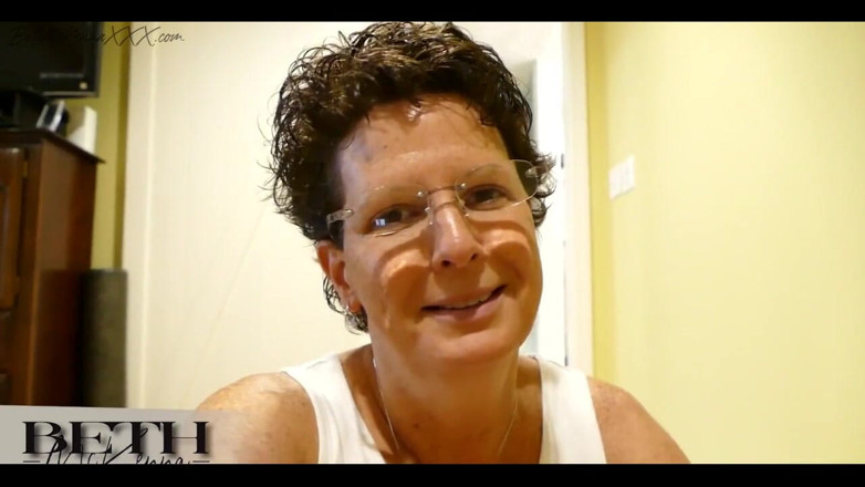 bethmckenna: Pllaying mit Beth: Episode 10.