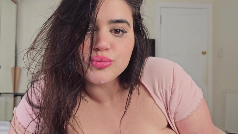 LuciaLatinaGomez: Cheating Latina Girlfriend Comes Home with a Facial and Cum...