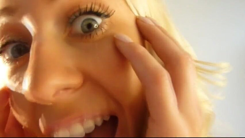 Watch4beauty: Casting Carla Cox