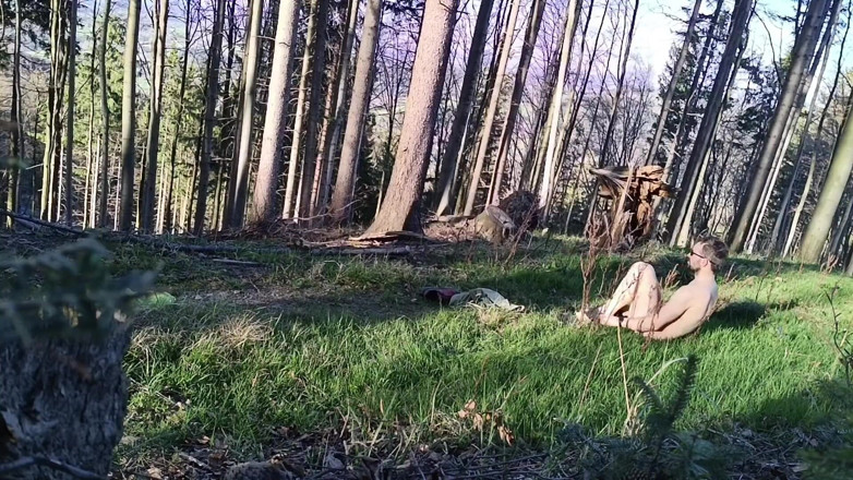 kickerscooter: Naked in Forest