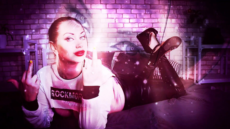 Goddess Misha Goldy: Inhale the sniffers and jerk it loser for me