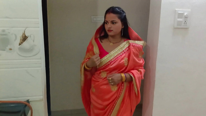 Rhea, the Newlywed Bride, Was Making Pudding in the Kitchen When the Stepbrother Grabbed Her From Behind and Had Sex (Riyagueen) Rhea, the Newlywed Bride, Was Making Pudding in the Kitchen When the Stepbrother Grabbed Her From Behind and Had Sex (Riyagueen)