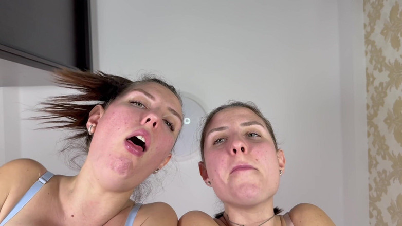 Hottie goddess: Výstřik a hack kašel POV