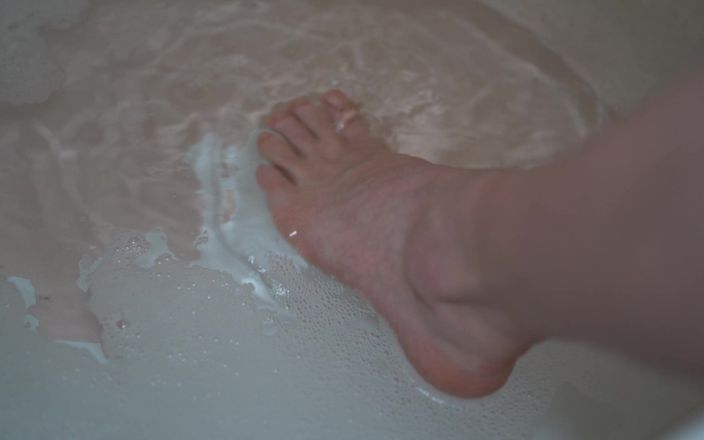 Hidi Heaventoosh: 冲洗趾头