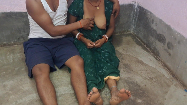 Trilokinath: Bhabhi Kampung India