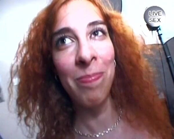 Busty German Sluts: Цицькаста німецька руда отримала обличчя вкрите спермою