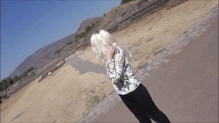 Helena Moeller: Mega venkovní šukání poblíž mexických piramidů