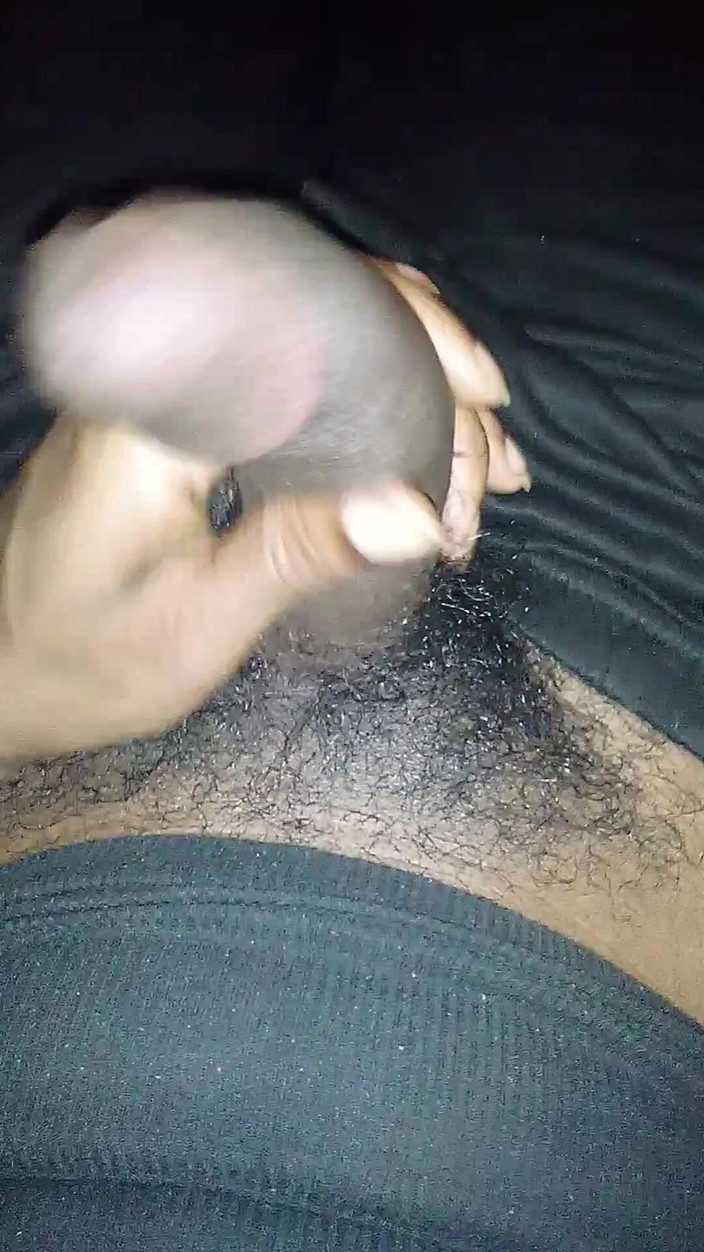 SweetDWillie456: उस बड़ी गांड को मरोड़ते हुए काला लंड चोदना