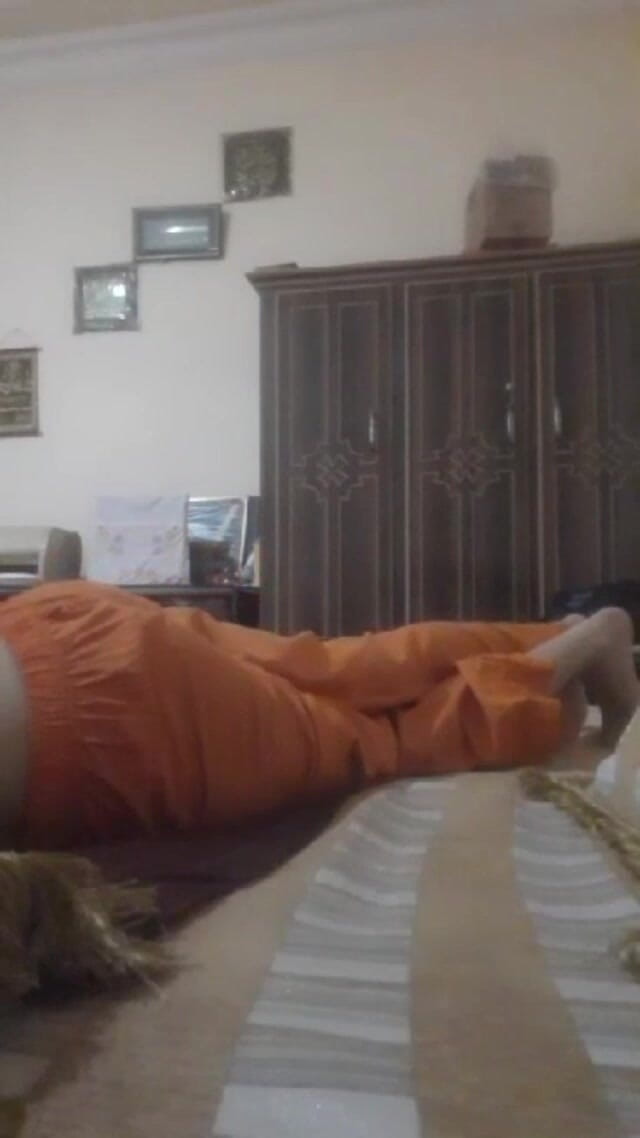 Sapnashah007: Pathan La Pakistanaise En Shalwar Orange Montre Son Cul