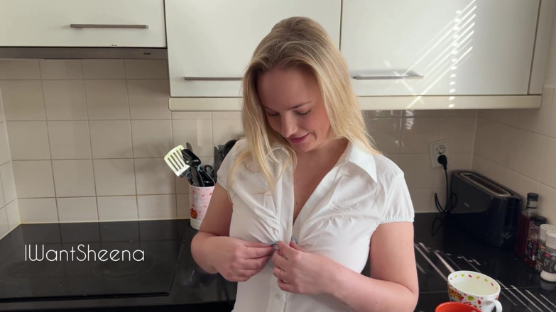 IWantSheena: Iwantsheena bir hayranını sikiyor