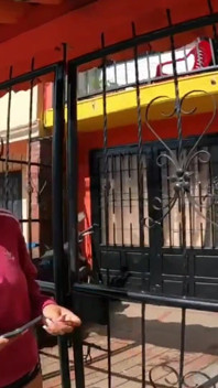 Onunla sokaklarda yatak odasına geri dönmek için boşa boşaltıyor kaltak tekrar yarak yutuyor ve emiyor - jhodez1