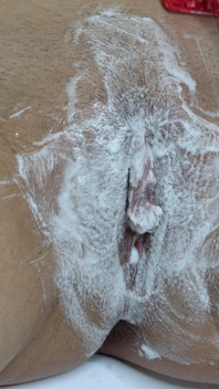 Chlupatá kundička Holení zblízka! Intimní sestřih!