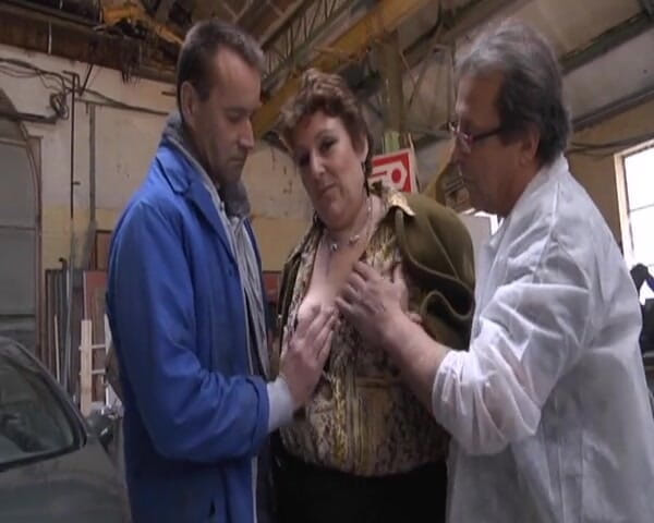 Videos Francaises: Fat French Whore Fucked in the Mechanic Shop