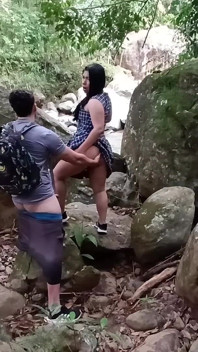 Mädchen lässt ihren lehrer sie nach dem college im wald ficken. Sie ist sehr einnend und lässt ihn es aufnehmen