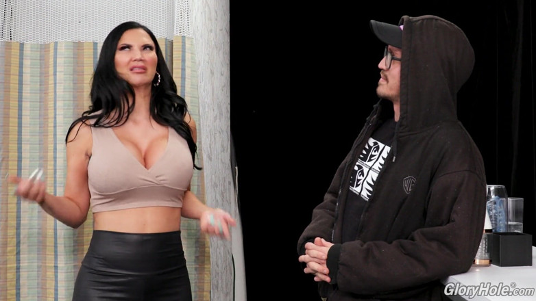 Gloryhole: Největší tvůrce tokenů - Jasmine Jae