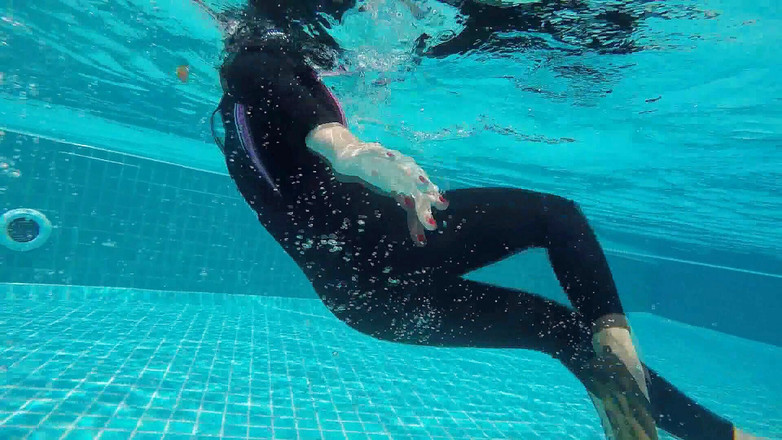 Angel The Dreamgirl: 湿润的享受