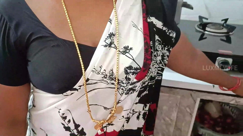 Luxmi Wife: Ehefrau bekommt orgasmus-höhepunkt aus der muschi fließt - 1