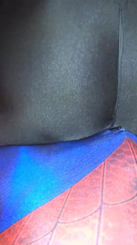 Jureka Delmar трахнули с черным Zentai Lycra