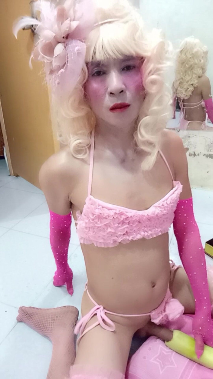 nguyen dang thien tri: Oanh le transgender in sexy kleidern, porno, weiche dosen spielen...