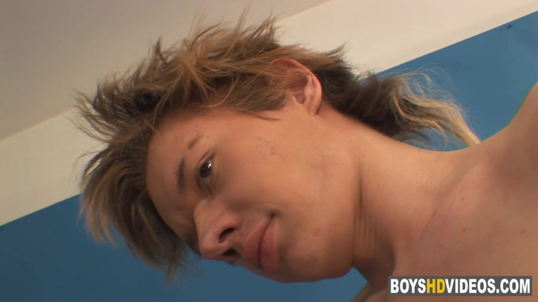 VENUS MEDIA - GAY: Kreativer schwuler fick mit milch