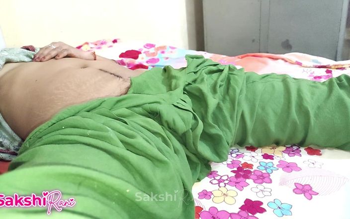 sakshi_raniii: Poesje Indische studievriendin vingerend