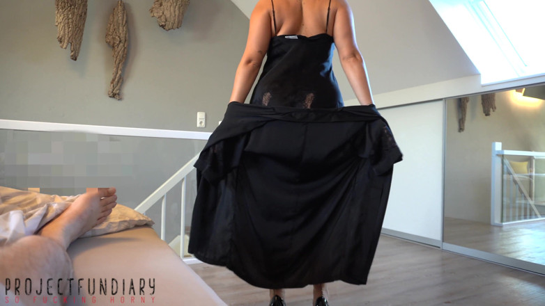 Projectsexdiary: Mẹ kế gợi cảm đeo thắt lưng quyến rũ con trai...