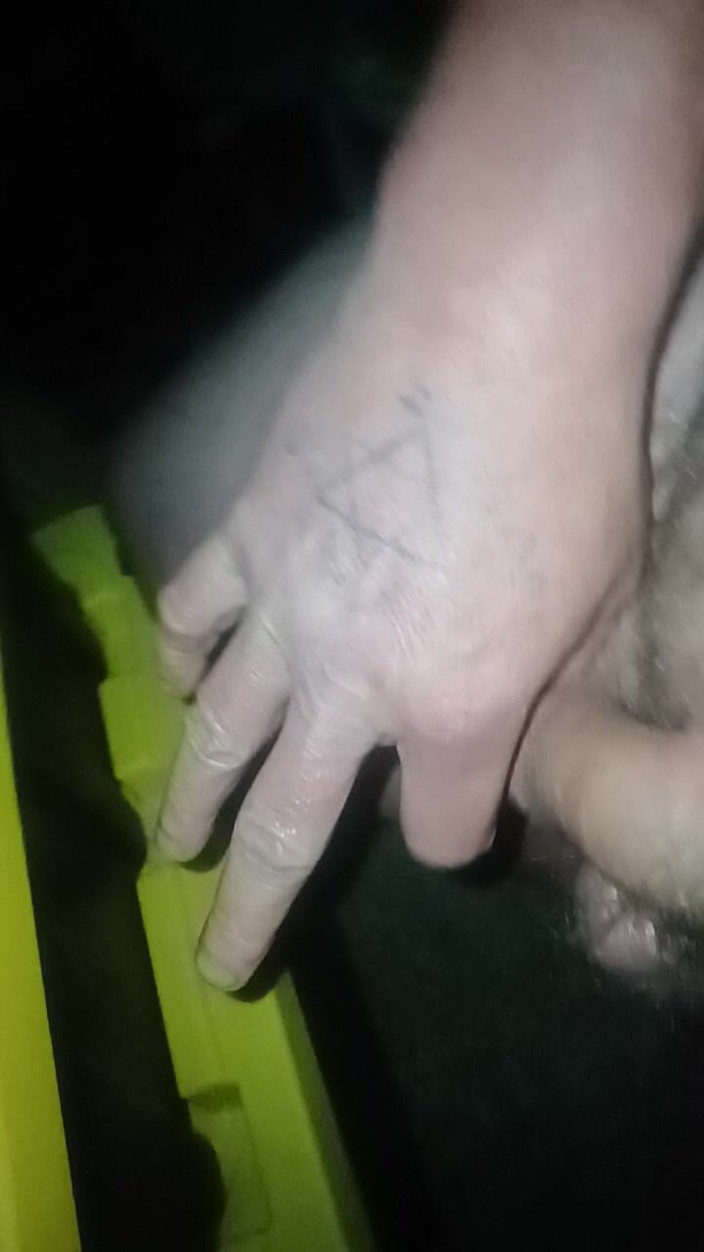 Buddy_Cuck: Cámara lenta, golpe de polla