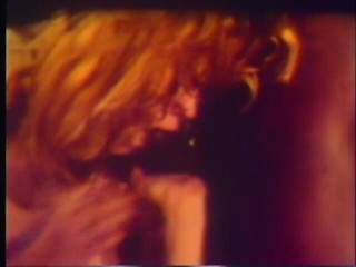 Vintage Usa: Vintage blonde MILF just wanna have interracial 3some fun - (Video has no...