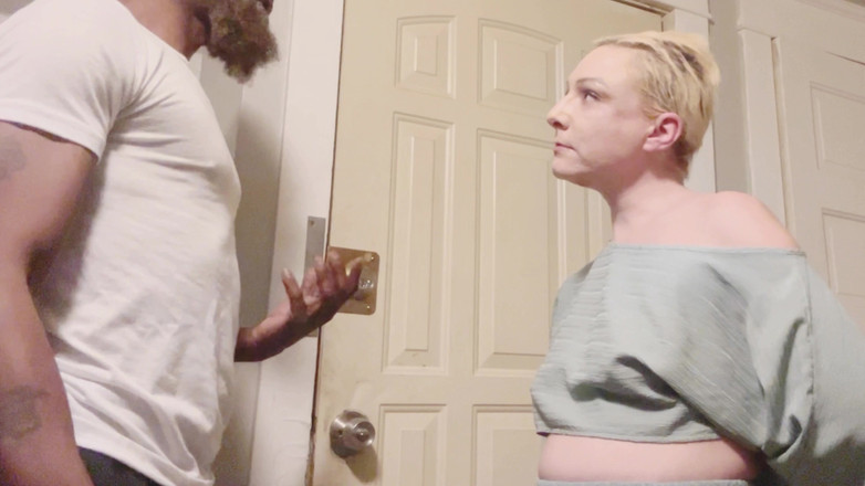 Thekookiejar: Milf Miss Ada está atrasada em seu aluguel este mês