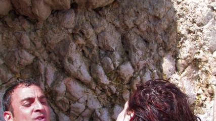 Out Sexxx: Cosa a tre con doppia penetrazione in spiaggia