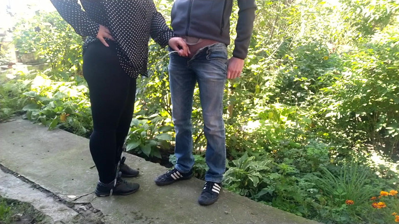 OurFetishLife: Fat ass MILF holds my dick while I enjoy peeing